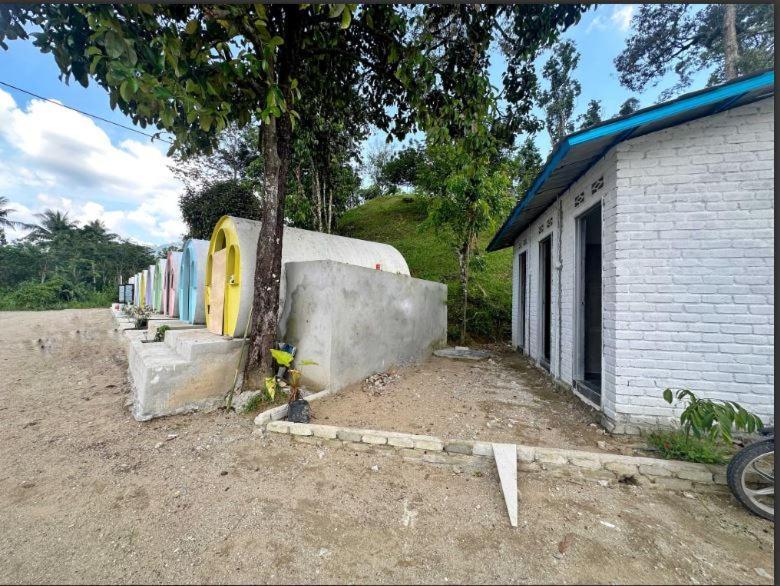 Qowiy Village Langat Hulu Langat Exterior photo